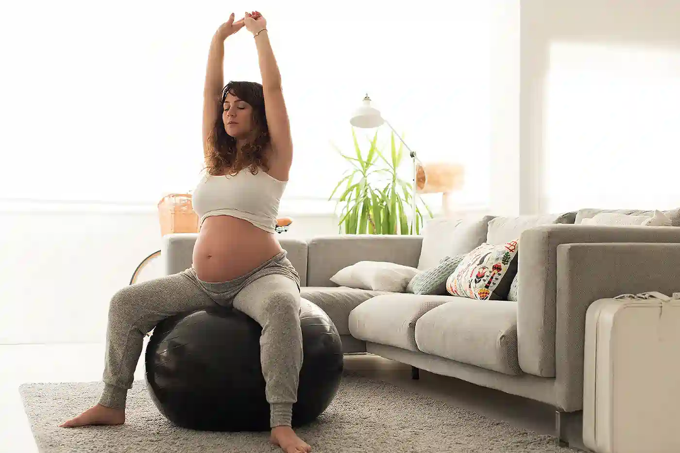 How to Support Your Core Safely During Pregnancy Lincoln
